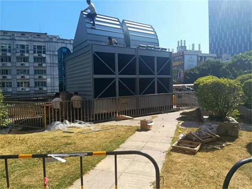 閉式冷卻塔的工作原理(閉式冷卻塔工作原理與圖解說明)